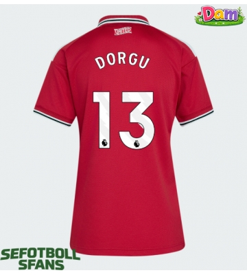 Manchester United Patrick Dorgu #13 Hemmatröja Kvinnor 2026-27 Kortärmad